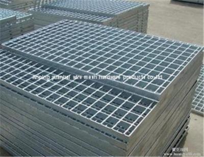 China Lightweight Carbon Steel Grating Panels Great Load Bearing Capacity for sale