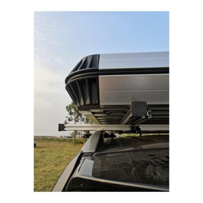 China Aluminum Hard Shell 4x4 Hot Sale Off Clamshell High Quality Road Triangle Top Tent for sale