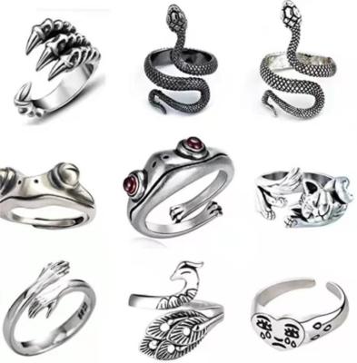 China Punk Funny Silver Plated Weeping Cute Animal Open Rings Cat Frog Snake Face Eagle Claw Ring Claw Jewelry for sale