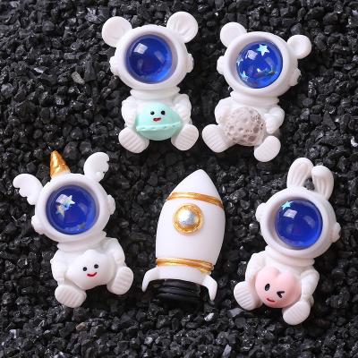 China High Quality Astronaut Aerospace Astronaut Doll Resin Charm For DIY Phone Decoration Fridge Key Chain Magnet for sale