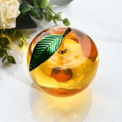 China Europe New Arrival China Zhejiang Custom Direct Sales Factory Price Crystal Apple Crafts Souvenir for sale