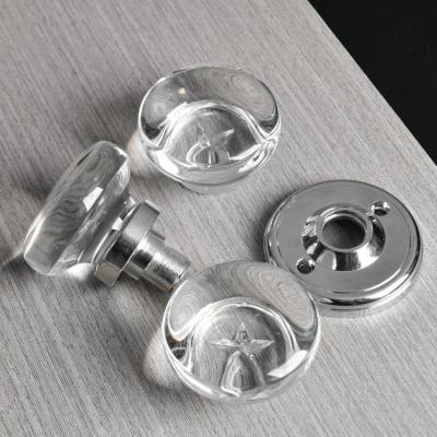 China Clean Transparent in Execution Crystal Knob Handle Upper Part of Crystal Drawer Knobs Wholesale Fine Sale for sale