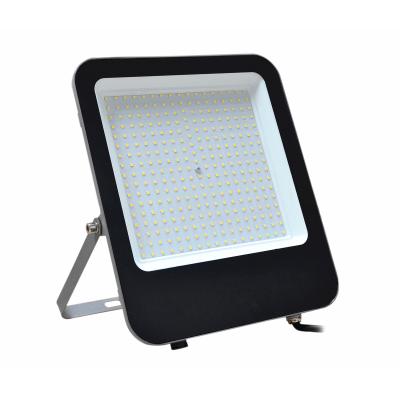 China IK08 20000lm 20000lm Slim LED Flood Lights For Large Area for sale