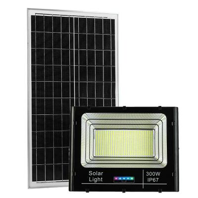 China Verbessertes Solarflut-Licht 25W 40W 60W 100W 200W 300W LED mit Batterie-Indikator zu verkaufen