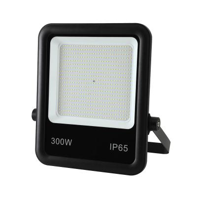 China Waterproof Ip65 6kv 300 Watt Outdoor LED Floodlights Aluminum Material for sale