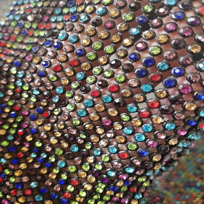 China Hot Selling Flatback Chinese Factory Flower Rhinestone Mesh Design for sale