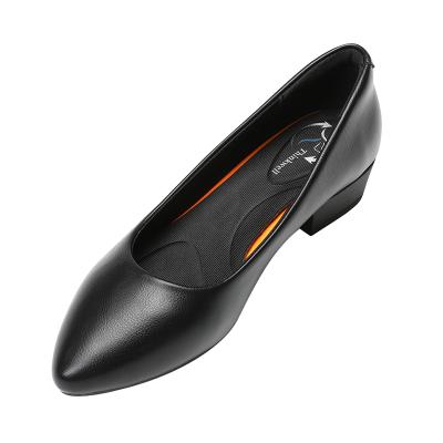 China Lightweight Lightweight Sponge Striping Low Heel Flat Office Shoes Anti-Slip Black Comfortable Professional Work Shoes for Women and Ladies for sale