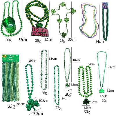 China St Patricks Day Shot Glass Necklace St Patricks Day Party Decoration St Patricks Day Pearl Clover Necklace Party Green Wood Shamrock Plastic Necklace Plastic Shamrock Pendant for sale