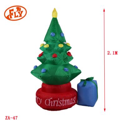 China Polyester Fabrics Giant Inflatable Commercial Christmas Tree With Big Gift Box for sale