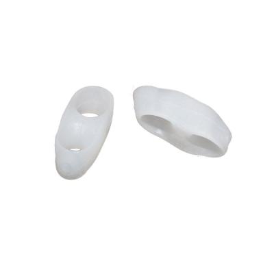 China Toe Double HoleSilicone Toe Ring Separator  Toe Splitter Big And Small Thumb Footcare Overlap Toe Corrector for sale