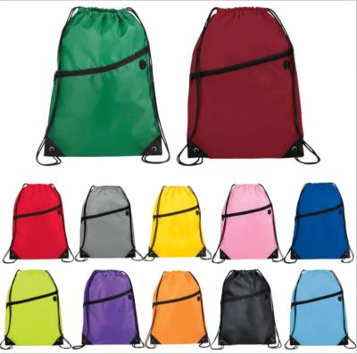 Cina Borsa di cordone del poliestere di viaggio di Front Zipper Pocket Waterproof Sports in vendita