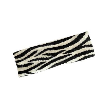 China Yoga hot personality retro girl hair decoration sale zebra grain stretch knitting yarn exercise headband for sale