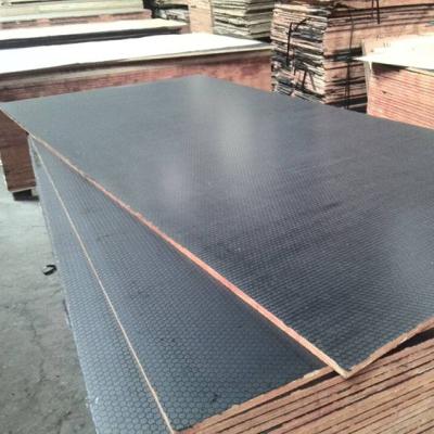 China Indoor Anti Slip Film Faced Plywood / Brown Wire Mesh Film Faced Plywood Birch Anti Slip Plywood for sale