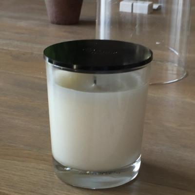 China Who respects the environment. Wholesale Stocked Glass Candle Jars And Lids With Button, Decorative Glass Candle Holder for sale