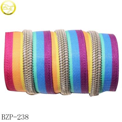 China Newest Design Clothing End Zipper Wholesale Invisible Rainbow #5 Teeth Long Nylon Zipper For Handbags for sale