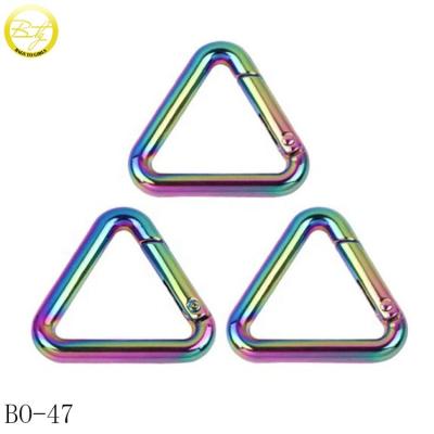 China wholesale nickel free/lead free designer handbags brand open o loop triangle shape wallet keychains rainbow metal accessories for sale