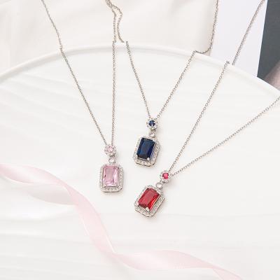 China CLASSIC Fine Jewelry Necklaces Diamond Setting Women's Pendant Necklace Jewelry for sale