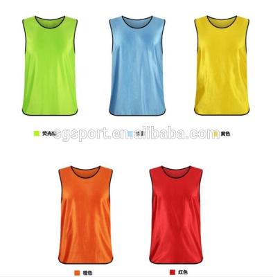 China Shorts Soccer Sports Bibs / Soccer Training Bibs / Mesh Bibs Training Vest Sports Vest for sale