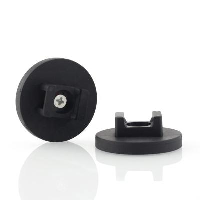 China Industrial Magnet Rubber Coated Cable Mounting Magnets / Cable Magnet Holder for sale