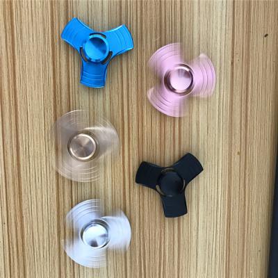 China Fashion New Arrival Relieve Stress Finger Toy Metal Wiggle Spinner for sale