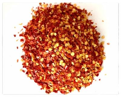 China Dried yidu chili 2021 crushed with seeds for sale