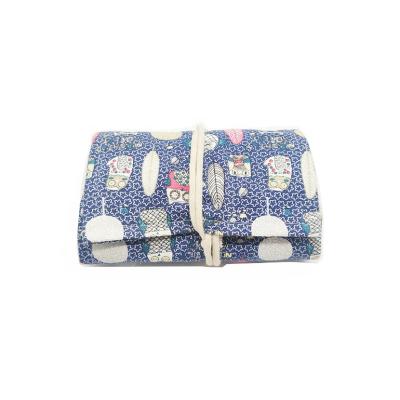 China Low MOQ 50pcs Owl Pattern Fabric Pencil Case Owl Pattern Portable Rolled Up for sale