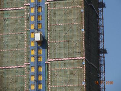 China Q355B Steel Material SC200 / SC200 Construction Passenger Hoist for sale