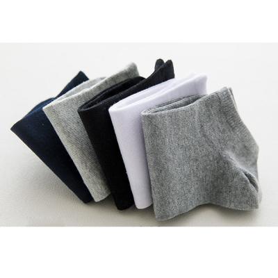 China Sporty Mens 180tian Cotton Low Cut Short Socks for sale