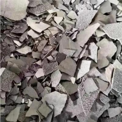 China 10- 50mm Mn Manganese Flakes 99.5% Light Yellow For Steelmaking Essential Raw Materials for sale