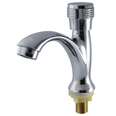 China Hot Cold Water Tap Zinc Alloy Single Handle Wash Basin Mixer Faucet Modern Design for sale