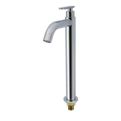 China Bathroom Faucet With Diverter Single Hole Deck Mounted Hot And Cold Sink Water Mixer Tap for sale