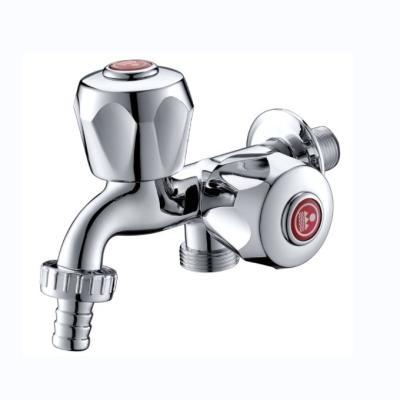 China Outstanding Durability Bathroom Faucet with Diverter Spout Feature and Chromium Plating for sale