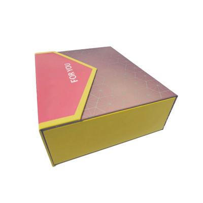 China Eco-Friendly Custom Logo Beautiful Design Luxury Rigid Cardboard Paper Box Gift Box Packaging Environmental Protection for sale