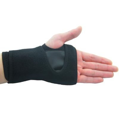 China Pain Relief Wrist Band Sprain Wrist Support Adult Adjustable Orthopedic Brace for sale