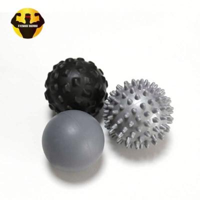 China Custom RAMBO Massage Fitness Eco-Friendly Rubber Silicone Massage Roller Spike Logo Massage Balls Set for sale