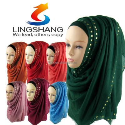 China Hot Wholesale Beautiful Fashion Women Muslim Hijab Scarf With Rivet for sale