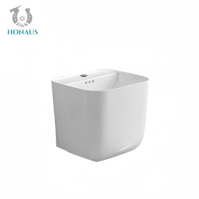 China Square Bathroom Wall Hung Basin White Best Ceramic Large Capacity Modern Design for sale