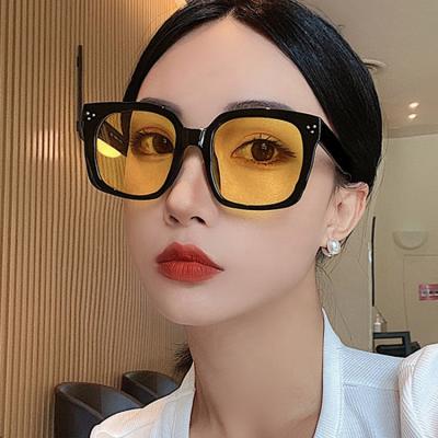 China 15 Years Newest Fashion Experience DOISYER 2019 Ladies Brand Design Oversized OEM Square Shading Women Sunglasses for sale