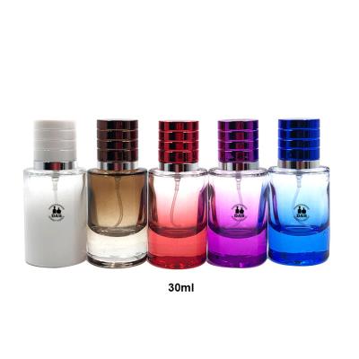 China Wholesale 30ml China Personal Care Refillable Light Blue Red Blue Empty Colorful Empty Luxury Mist Pump Spray Glass Round Perfume Bottle With Screw Caps for sale