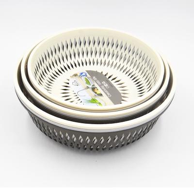 China QIYUE China Factory Kitchen Sustainable Vegetable Utensil Sieve Plastic Fruit Basket for sale