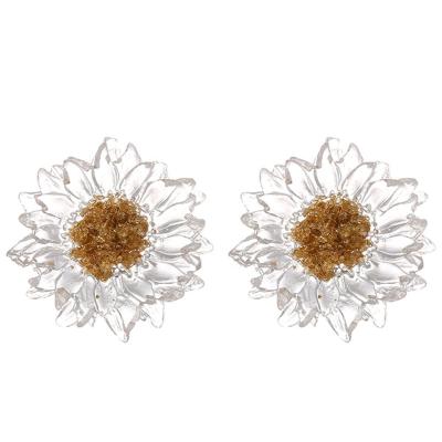 China New Daisy Flower Transparent Acryli Earrings Fashion Korean Simple White Fresh Sweet Girl Exclusive Stylish Jewelry Personality for sale