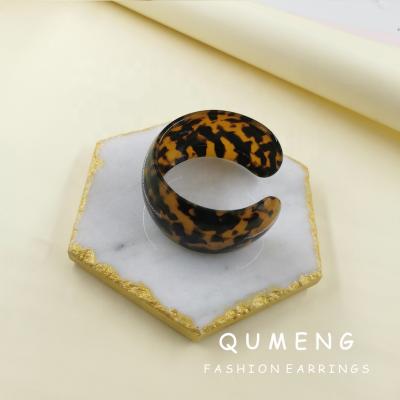 China FASHIONABLE fresh leopard print fashion style geometry colorful acrylic acid large opening bracelet restoring ancient ways for sale