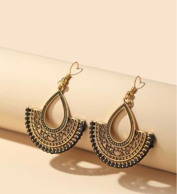 China BOHEMIA 2021 Bohemian Fashion Handwoven Winding Earrings New Retro Funky Earrings Wholesale for sale