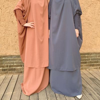 China Polyester Dubai Muslim Abaya Women Islamic Muslim Clothing Jilbab Set 2 Pieces Abaya Popular Islamic Ethnic Dress for sale