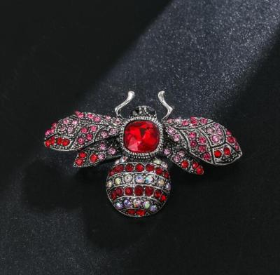 China 2022011711 ALLOY Moth Brooch Pin for sale