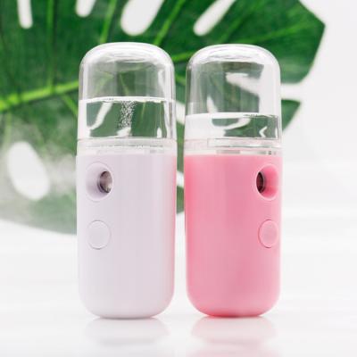 China 2020 New Arrival Portable Handheld Nano Facial Mini Beauty Moisturizer Electric Steamer Steamer Facial Sprayer Sprayer for sale