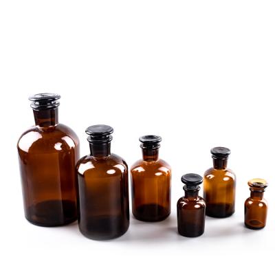 China 125ml 250ml 500ml Amber Reagent Glass Jar Apothecary Chemical Jar for sale