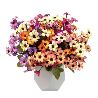 China Beautiful Colorful Artificial a bunch Chrysanthemum Flowers Factory wholesale silk flower home Courtyard Christmas wedding Outdoor decoration for sale