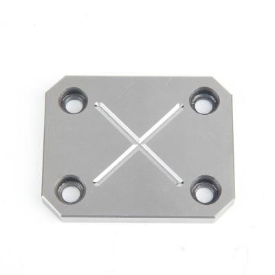 China Steel On Time Delivery Plastic Injection Mold Parts X Shaped Wear Plates for sale