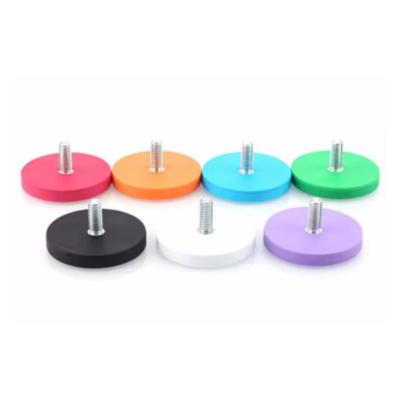 China Multicolor Sterke Magnetische Base Rubber Coated Pot Magnet Voor het vasthouden van auto daklichten Te koop